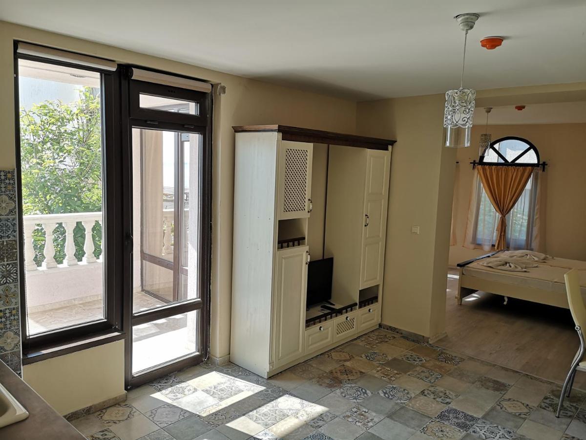 Ashram Hotel بريمورسكو المظهر الخارجي الصورة
